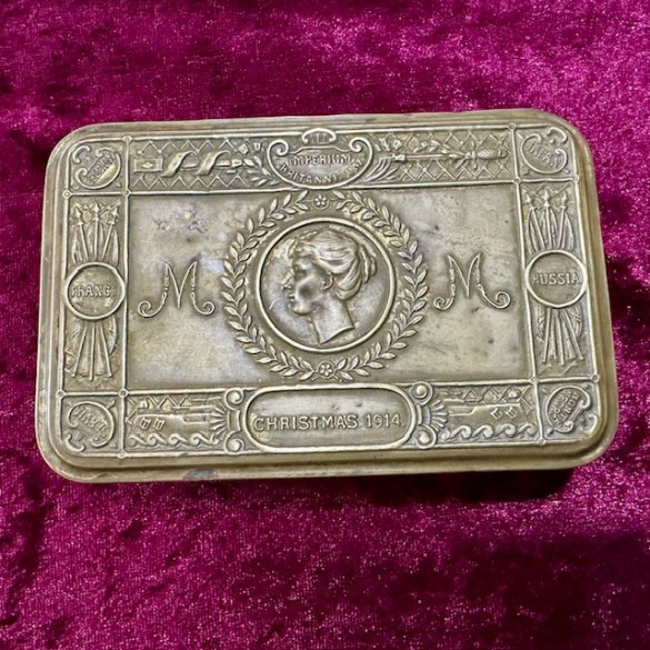 WW1 Princess Mary Tin 142